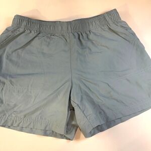 Women's Khaki Columbia Moisture Wicking Fishing Shorts - Size Small